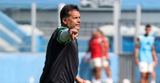 O técnico bicolor espera mudar o destino do Papão na temporada, com a fuga do time do Z-4 o quanto antes - Foto: Jorge Luis Totti/PSC