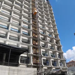 A construção do Tivoli Maiorana Jr. é mais uma entre diversas obras em andamento em Belém voltadas à preparação da cidade para a COP 30.