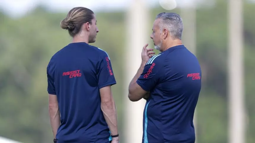 Flamengo na mira da Europa: Boto diz que Filipe Luís já desperta interesse