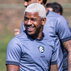 Jaderson está na briga para retomar a titularidade no Leão - Foto: Samara Miranda/Remo