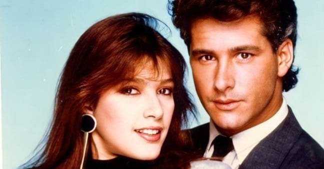 Catherine Fulop e Fernando Carrillo protagonizam a trama