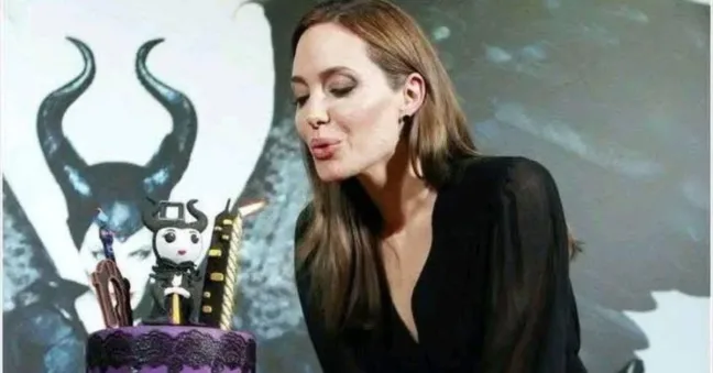 Angelina Jolie chega aos 50 anos como uma das artistas mais admiradas de sua geração.