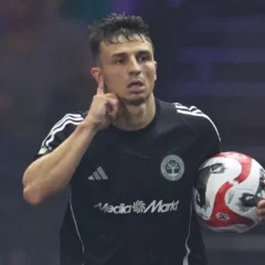 O Los Troncos, da Espanha, é o novo campeão da Kings League World Cup. A equipe venceu o também espanhol Porcinos FC por 6 a 3,