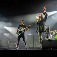 O show contará com um repertório repleto de sucessos da carreira e terá abertura do grupo sueco The Hives