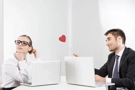 Quando o amor se mistura com o trabalho: relações amorosas e crescimento profissional podem caminhar juntos