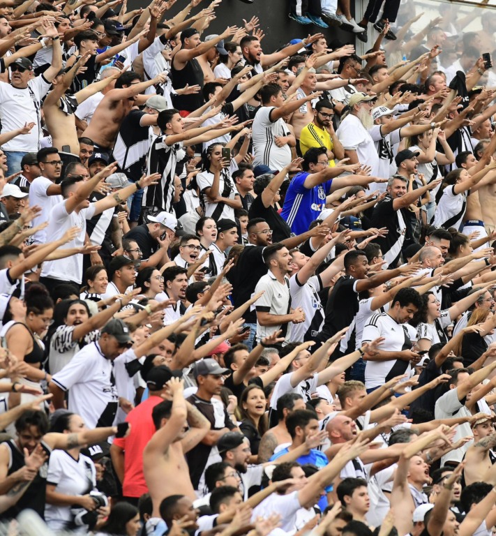 Maringá FC e Ponte Preta se enfrentam neste sábado (28), às 19h30, no Estádio Willie Davids, pela 10ª rodada do Campeonato Brasileiro da Série C