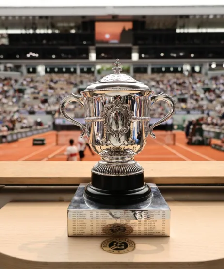 Final inédita e histórica: Sinner e Alcaraz disputam o título de Roland Garros
