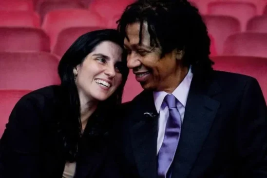 Rafaela Brunini, esposa do cantor Djavan, foi internada nesta quinta-feira (11) em uma unidade de saúde na zona sul do Rio de Janeiro.