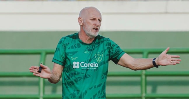 O Azulão do técnico Silvio Criciúma o atual vice-líder e não quer saber de deixar a peteca cair - Foto: Divulgação/Águia
