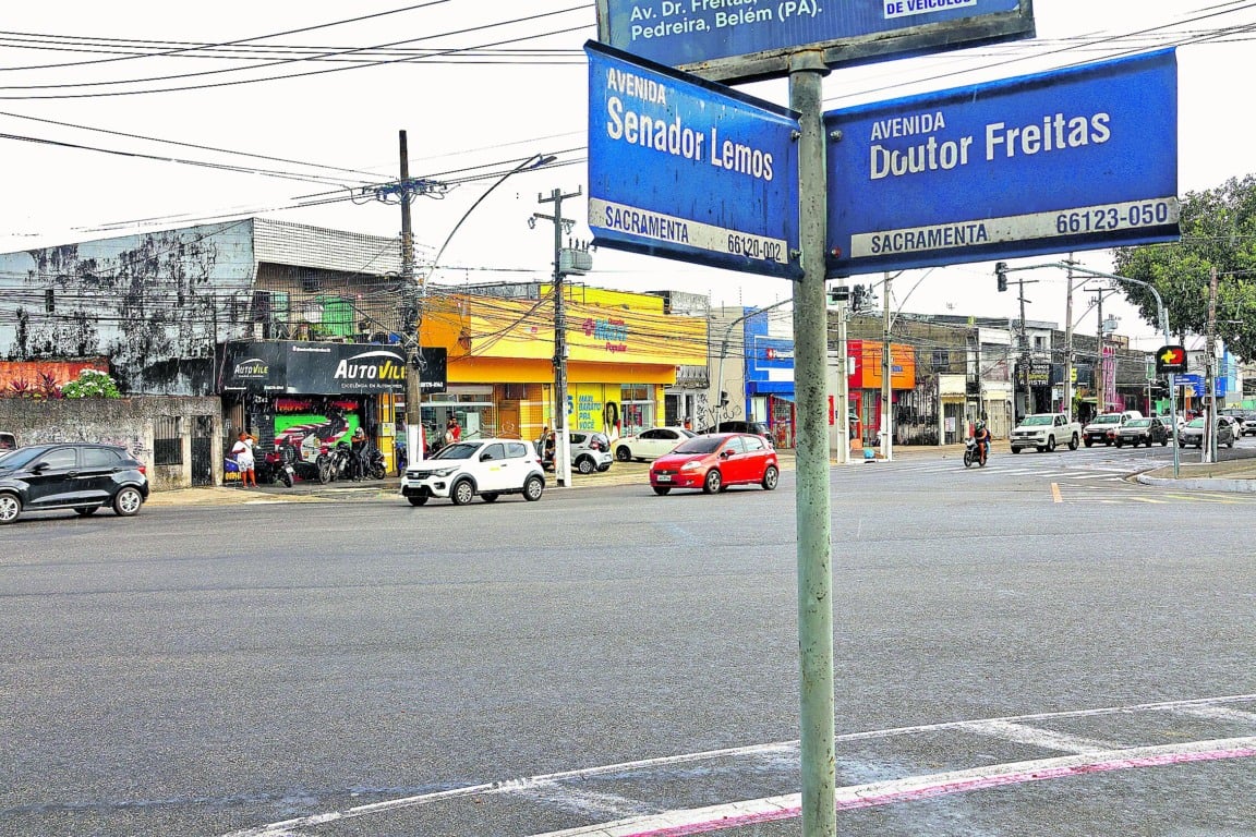 Mudanças na Av. Senador Lemos do inicio ao fim.
AV SENADOR PROX  AO PARQUE DA CIDADE
02/06/2025
Foto celso Rodrigues/ Diário do Pará.