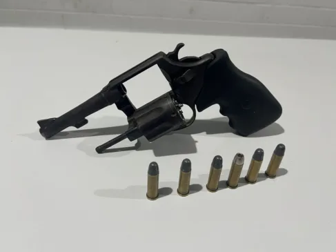 Um homem morreu após confronto com uma guarnição do 20º Batalhão da Polícia Militar por volta das 18h30 desta quinta-feira (6),