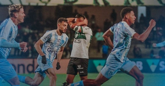 Paysandu vira sobre o Coritiba fora de casa, vence por 4 a 2 e respira na Série B