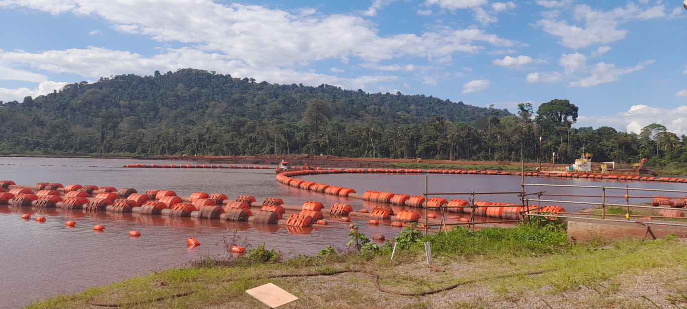 Mineração de grande escala em plena floresta amazônica, sem uso de barragens nem água e com emissão quase zero de poluentes, é realidade e já acontece em Carajás, no Pará
