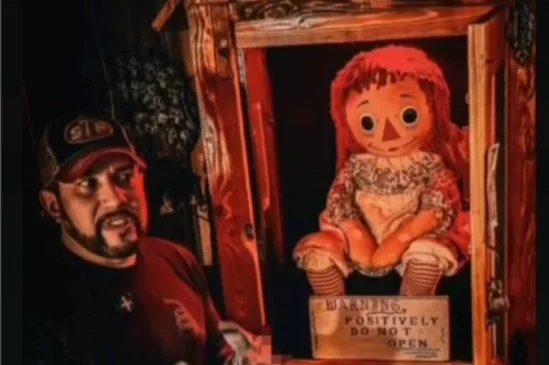 Investigador paranormal Dan Rivera morre durante turnê com a boneca Annabelle