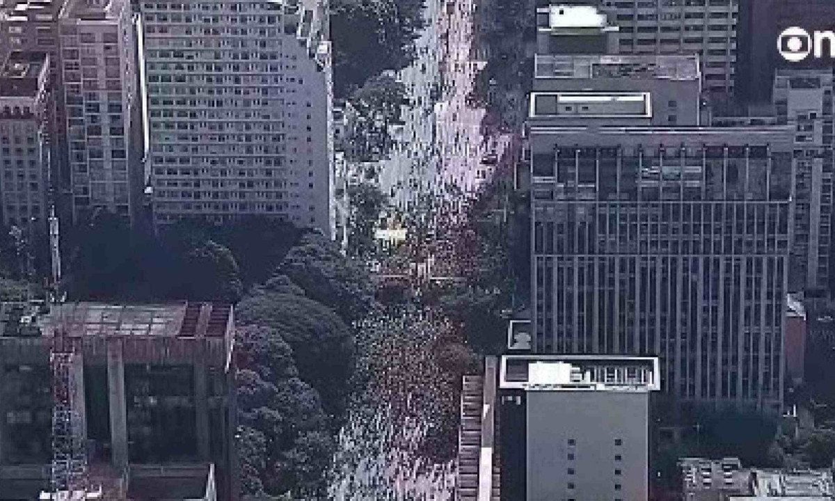 Aliados de Jair Bolsonaro (PL) passaram a procurar culpados entre si, acentuando rachas já existentes no bolsonarismo após a manifestação deste domingo (29)