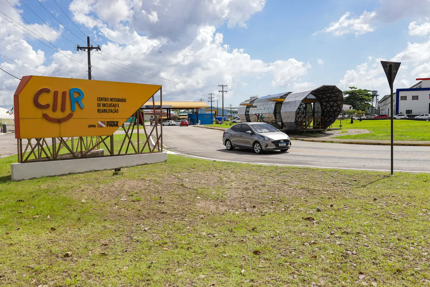 O Centro Integrado de Inclusão e Reabilitação (CIIR), em Belém, está com processo seletivo aberto para contratação de neuropsicólogo e motorista