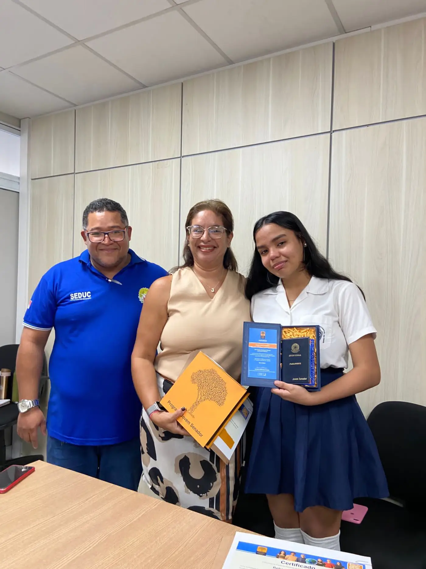 Rebeca Marinho, de 17 anos, cursa a 3ª série no Instituto de Educação Estadual do Pará (IEEP), em Belém. Ela vai viajar para o Distrito Federal em agosto.