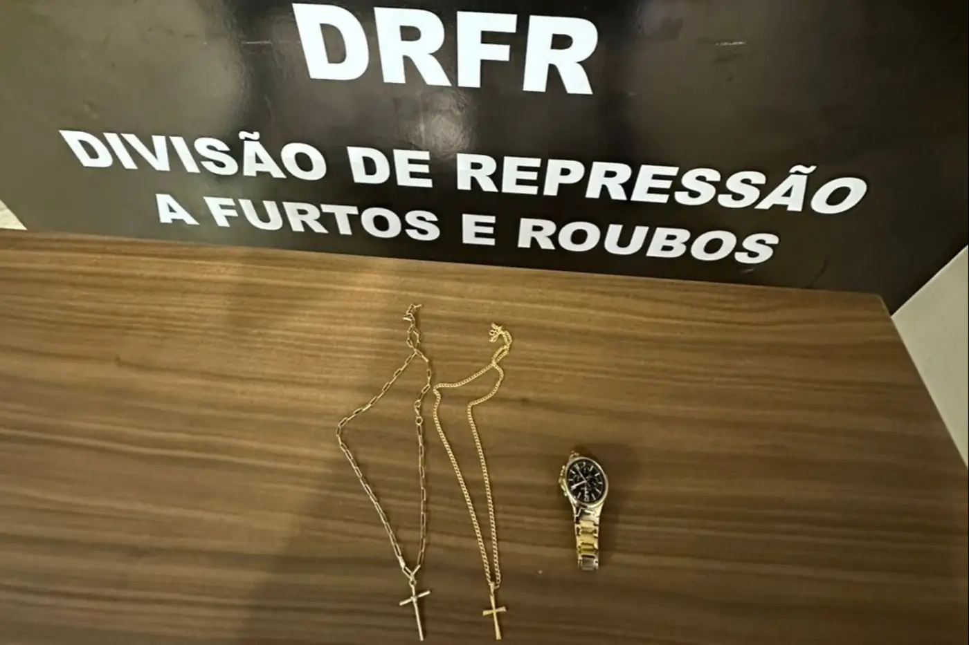 O crime contra um grupo de esportistas que praticava corrida pelas ruas ocorreu no mês de maio deste ano