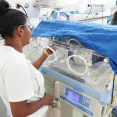 Método é utilizado nas unidades de terapia intensiva (UTI-Neo) e de cuidados intermediários neonatais (UCI-Neo) da Fundação Santa Casa do Pará (FSCMP)

