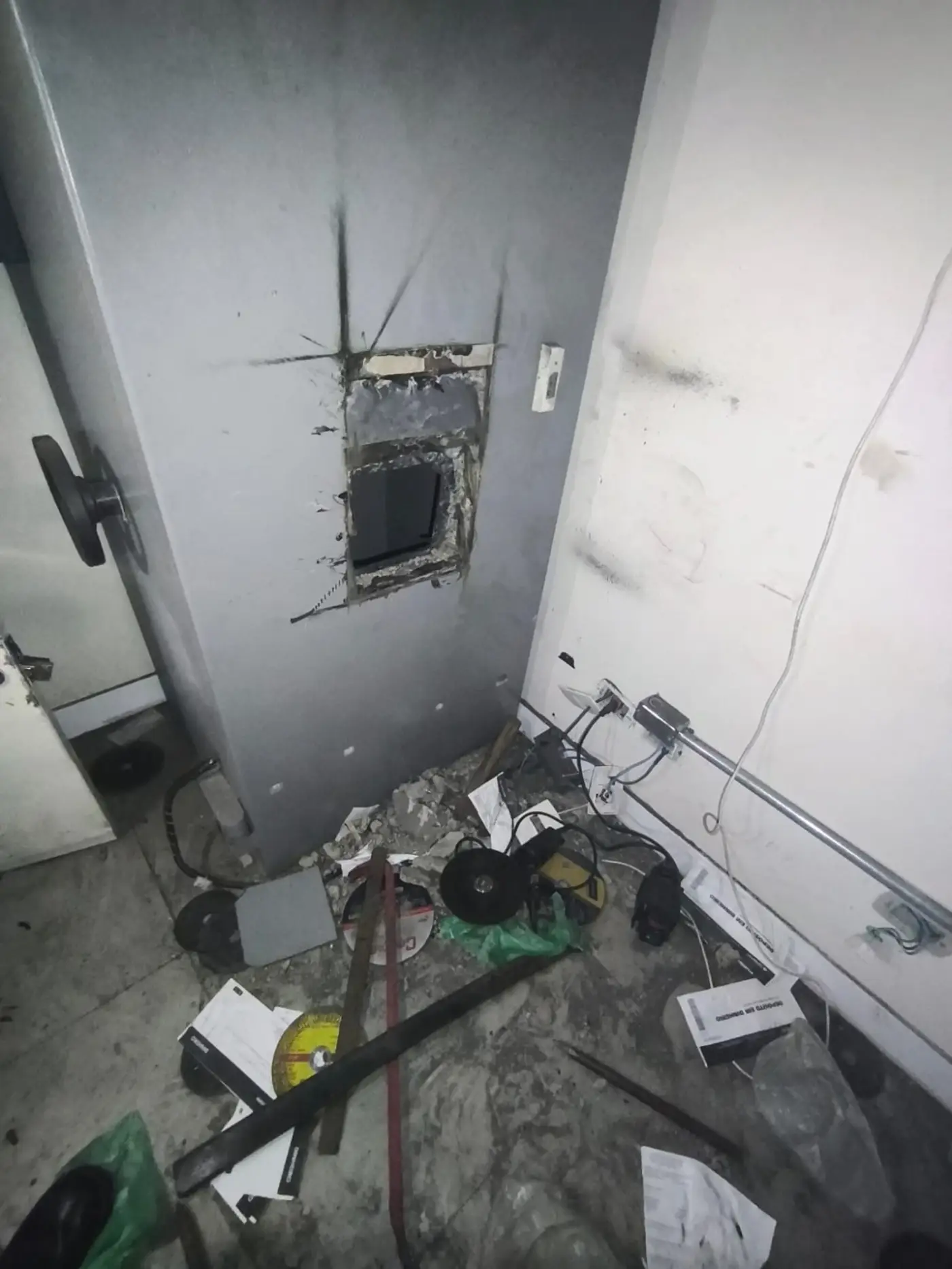 A prisão ocorreu após uma agência bancária no município de Igarapé-Miri, na Região de Integração Tocantins, ser alvo de uma ação criminosa A prisão ocorreu após uma agência bancária no município de Igarapé-Miri, na Região de Integração Tocantins, ser alvo de uma ação criminosa