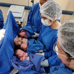 O Hospital Regional do Tapajós (HRT), em Itaituba, sudoeste do Pará, registrou um marco histórico: o primeiro parto de trigêmeos realizado na unidade,