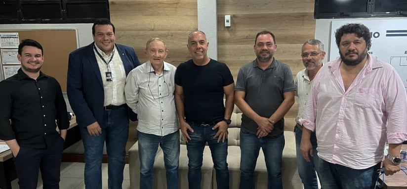 Na última quarta-feira (23), no Banpará Baenão, os membros se reuniram pela primeira vez para avaliar o andamento das obras Na última quarta-feira (23), no Banpará Baenão, os membros se reuniram pela primeira vez para avaliar o andamento das obras