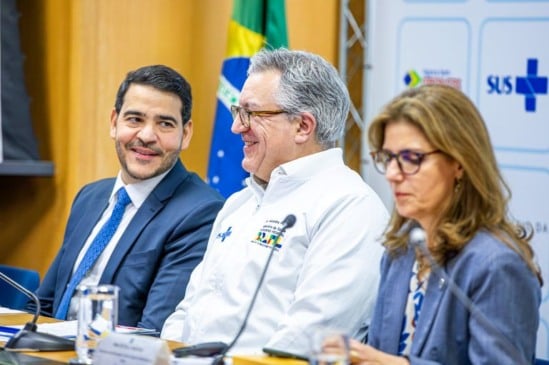 Padilha, Messias e a secretária de Informação e Saúde Digital, Ana Estela Haddad, durante coletiva. Foto: Ag. Gov