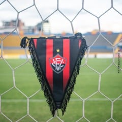 Nesta terça-feira (8), Vitória e Confiança-SE entram em campo pelas quartas de final da Copa do Nordeste.