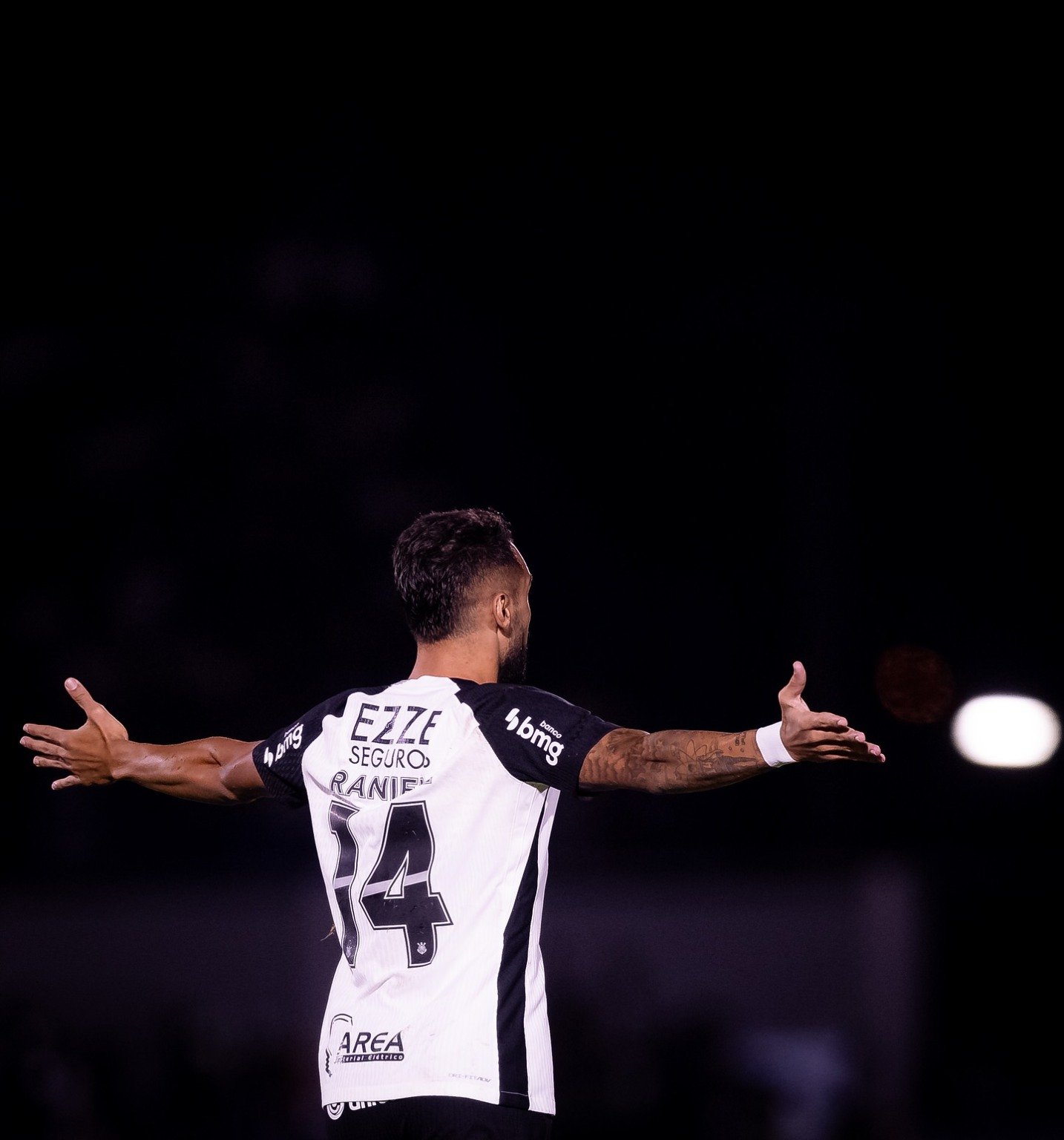 Corinthians e Red Bull Bragantino se enfrentam neste domingo (13/7), às 19h, na Neo Química Arena, pela 13ª rodada do Campeonato Brasileiro.