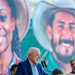 No discurso de Lula e de ministros do governo durante o evento, as críticas também se estenderam a outros integrantes da gestão anterior