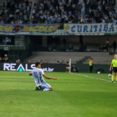 O Paysandu vive uma fase empolgante na Série B do Campeonato Brasileiro. Na noite deste sábado (19), o time paraense aplicou uma goleada por 5 a 2 sobre o Coritiba