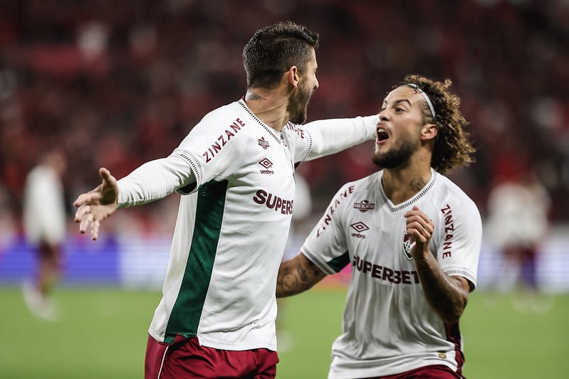 O Fluminense venceu o Internacional nesta quarta-feira (30) por 2 a 1, em confronto válido pela partida de ida das oitavas de final da Copa do Brasil.
