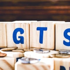 Criado em 1966 e em vigor desde janeiro de 1967, o Fundo de Garantia do Tempo de Serviço (FGTS) é um direito de trabalhadores com carteira assinada