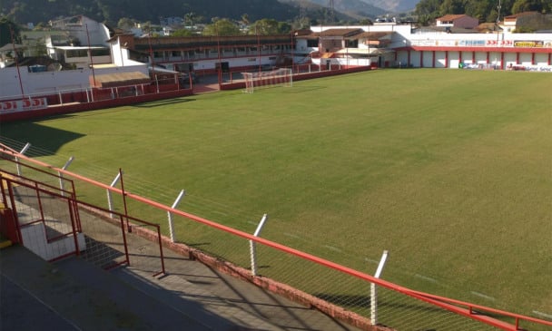  Estádio Antônio Guimarães de Almeida (Almeidão), Tombos (MG)