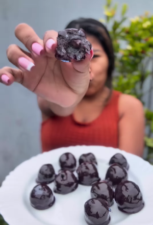 Após o sucesso do "Morango do Amor" nas redes sociais, os paraenses colocaram a criatividade em prática e criaram suas próprias versões.