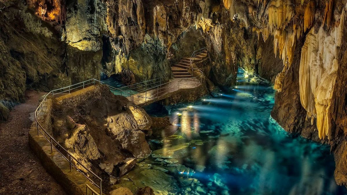 Cueva de las Maravillas