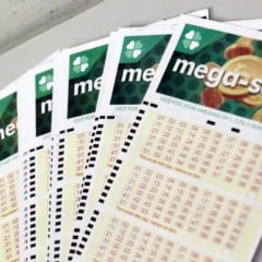 A Caixa Econômica Federal realizou na noite desta quinta-feira (3), em São Paulo, o aguardado sorteio do concurso 2.883 da Mega-Sena