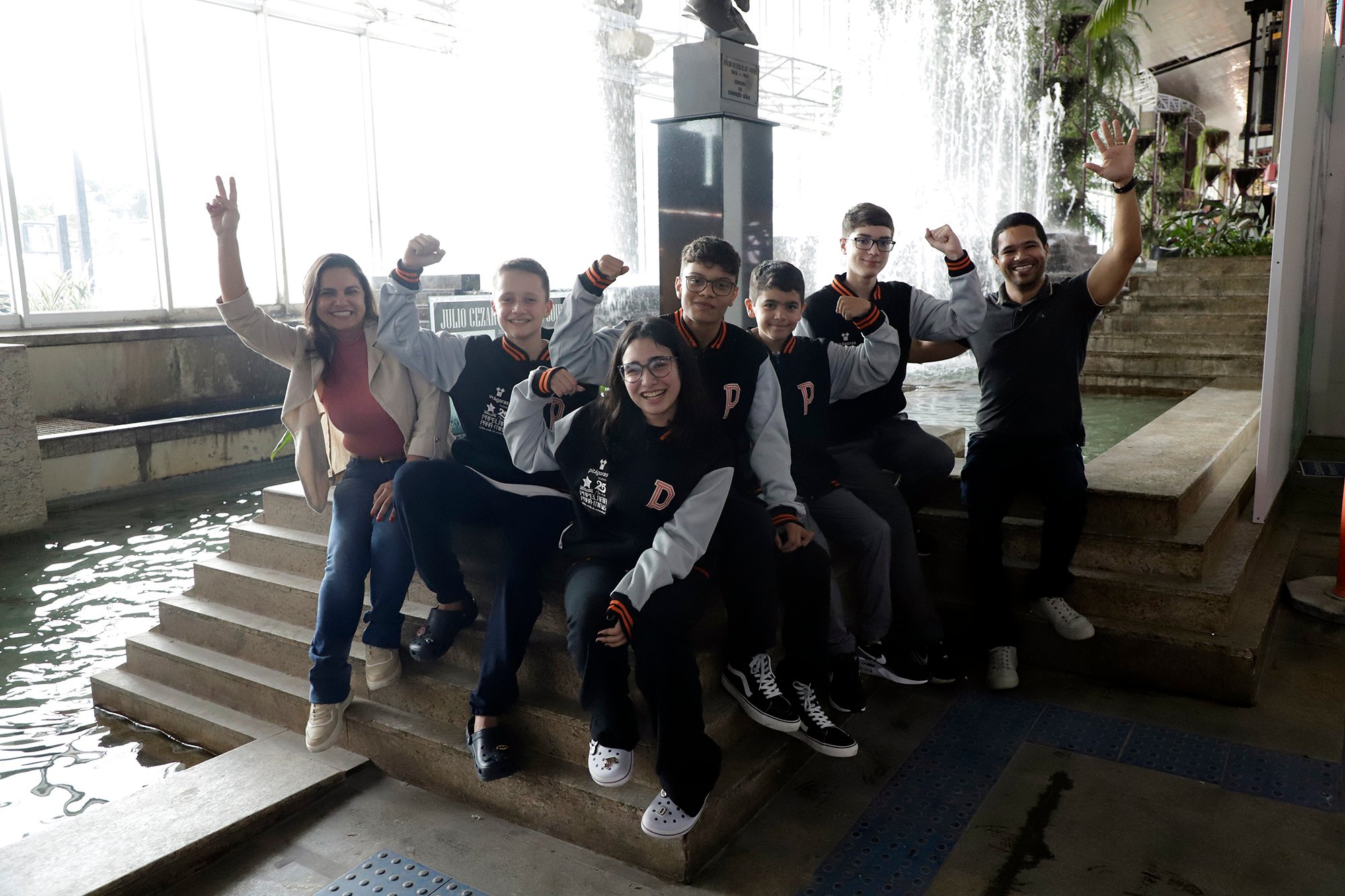 Uma delegação de alunos do Colégio Pitágoras de Barcarena vai representar o Pará na Olimpíada Internacional de Matemática Asiática,