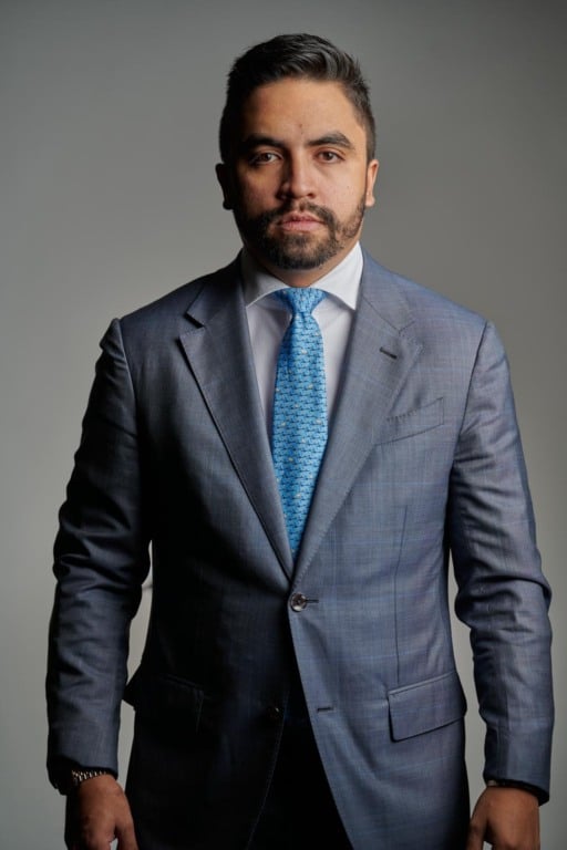 advogado criminalista e especialista em Direito Internacional, Eduardo Maurício, explica como funciona o procedimento, as possibilidades de defesa e o peso das alegações feitas pela parlamentar.