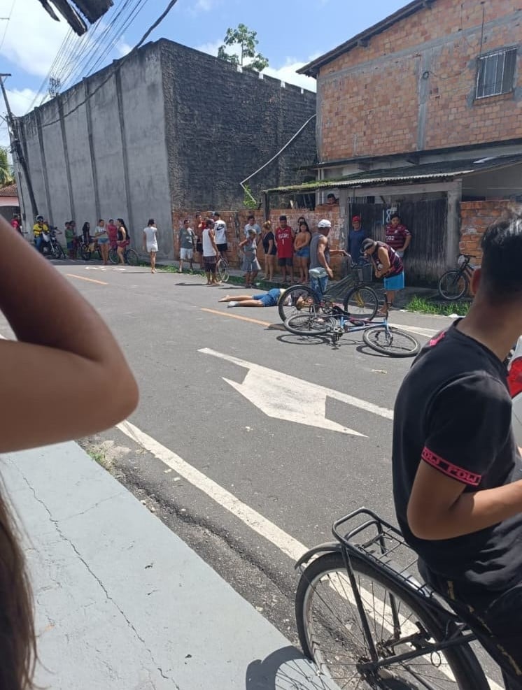 Um homem conhecido apenas pelo apelido de “Galo Cego” foi executado com vários disparos de arma de fogo na manhã deste sábado (26), em Ananindeua