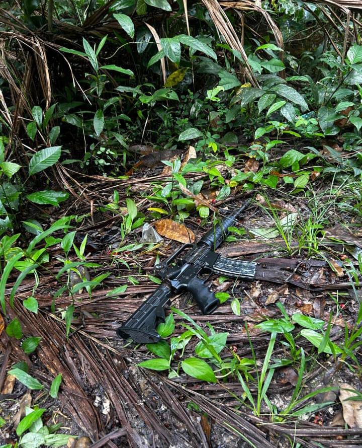 Mais um armamento de grosso calibre que estava sendo utilizado por criminosos caiu nas mãos da Polícia Militar