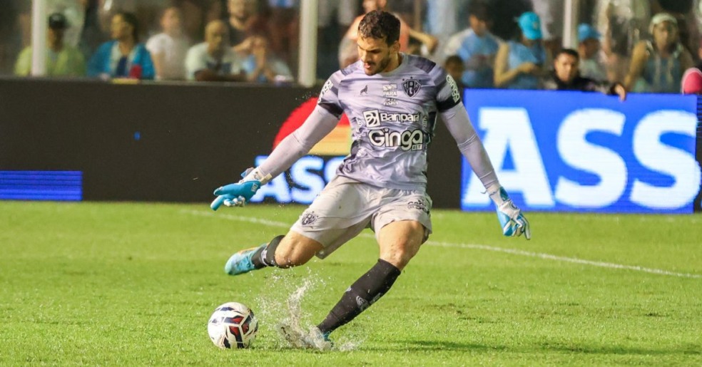 Gabriel Mesquita ganhou a confiança da Fiel e da comissão técnica - Foto: Jorge Luis Totti/PSC