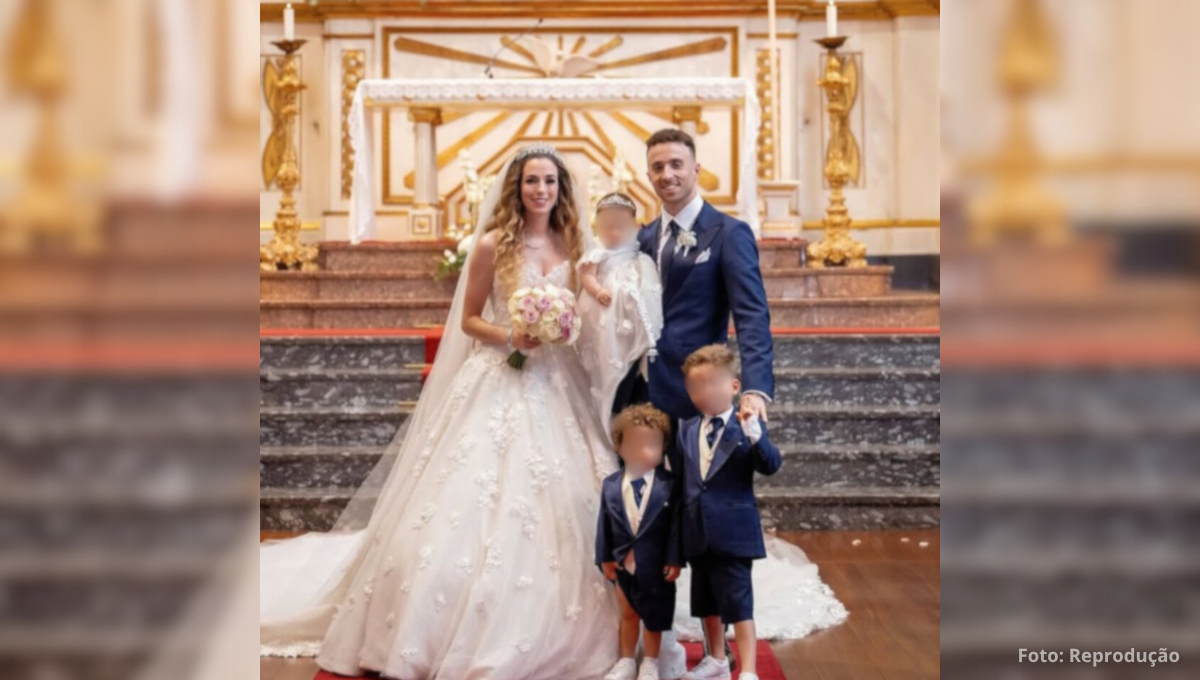 Atacante do Liverpool havia se casado há menos de duas semanas com Rute Cardoso; irmão também morreu na tragédia Atacante do Liverpool havia se casado há menos de duas semanas com Rute Cardoso; irmão também morreu na tragédia