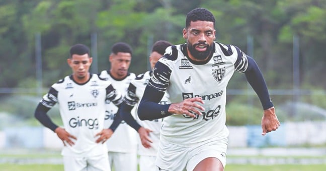 Diogo Oliveira está em fase iluminada e a Fiel conta com ele nesta noite - Foto: Jorge Luis Totti/PSC