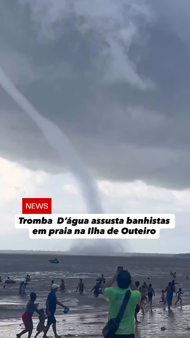 Video: tromba d'água assusta banhistas em praia de Outeiro