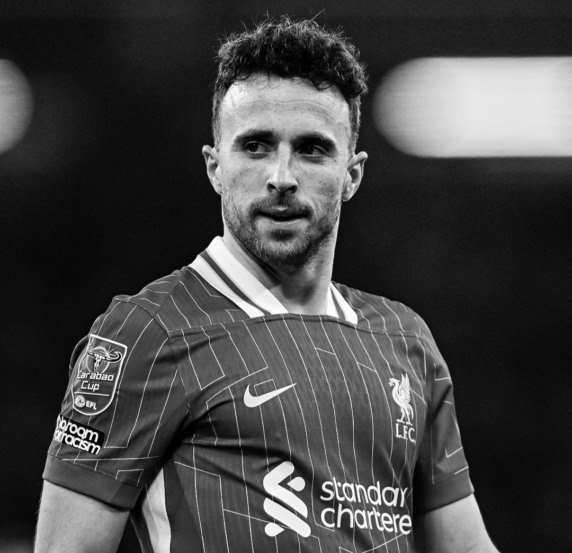 Diogo Jota, atacante do Liverpool e de Portugal, morre aos 28 anos