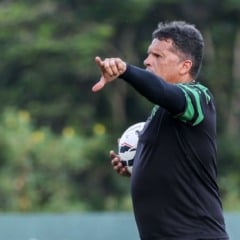 Paysandu ainda está invicto sob o comando de Claudinei Oliveira - Foto: Jorge Luis Totti/PSC