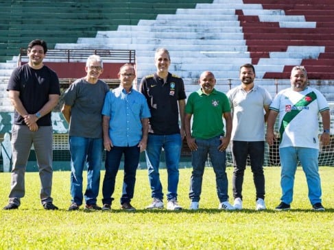 Com liderança ativa de Ricardo Gluck Paul e parceria com Samir Xaud, iniciativa já soma mais de R$ 1,3 milhão em obras no Souza, Diogão e CT do Castanhal.