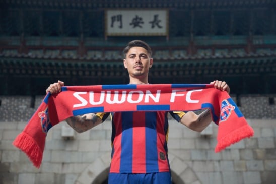Desde 2019 no futebol sul-coreano, atacante vai para seu quinto clube no país