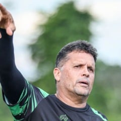 Claudinei não quer ninguém “meia-boca” durante os jogos - Foto: Matheus Vieira/PSC
